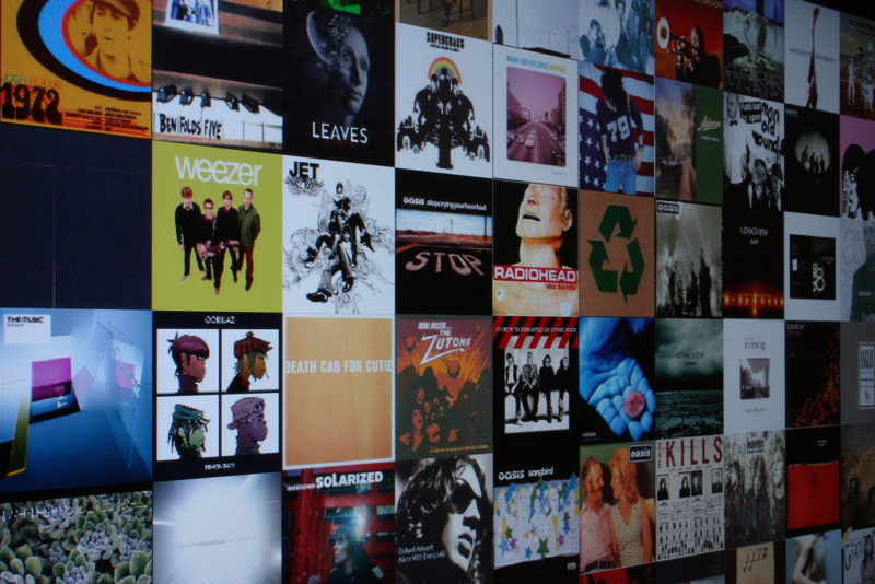 Wall Of Sound. Click for previous image.