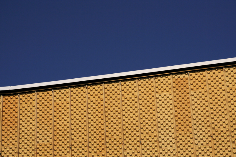 Berlin Philharmonie. Click for previous image.