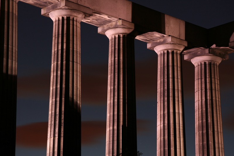 Between The Pillars. Click for previous image.